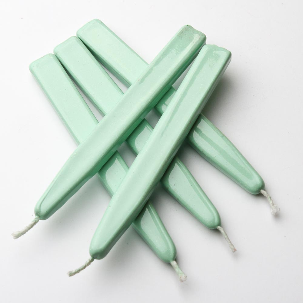 pastel light green sealing wax